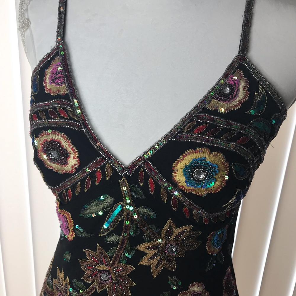 SILK EMBROIDERED W/SEQUINS EVENING DRESS SIZE S - Picture 2 of 8